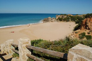 On the beach - Charming Loft with Private Garden (Conil de la Frontera)