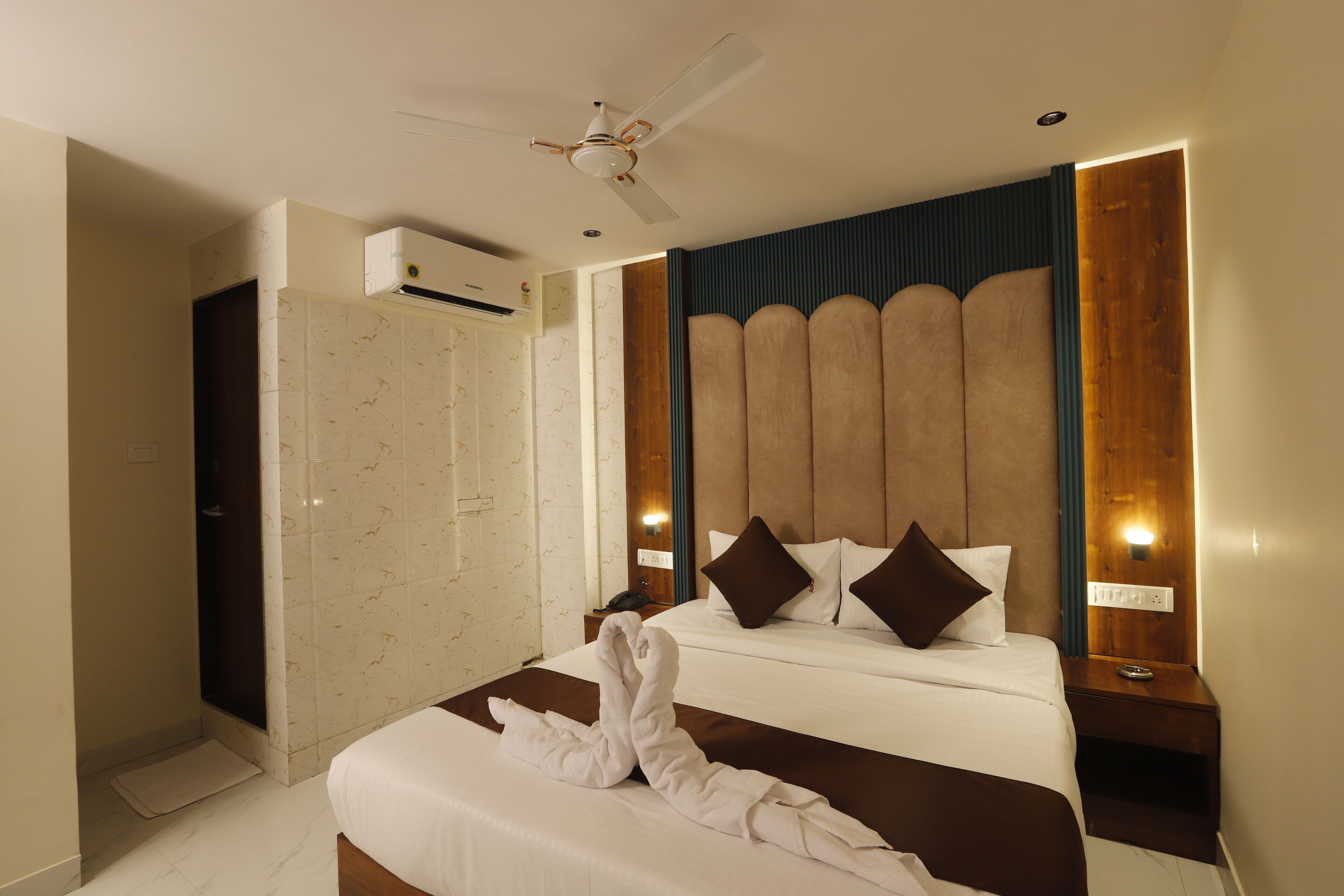 Basic Double Room, City View | Free WiFi