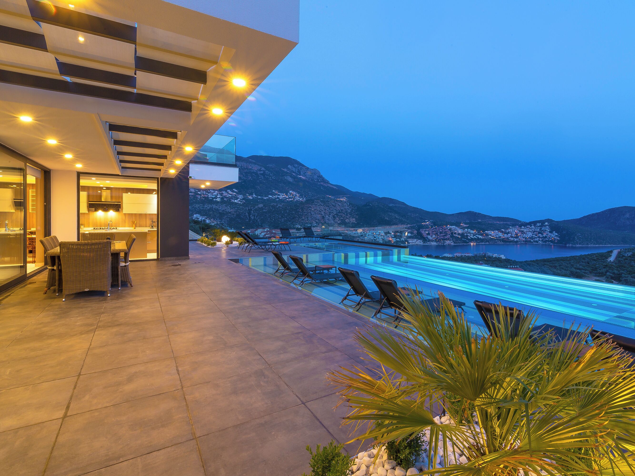 Luxury Villa, Sea View | Living area