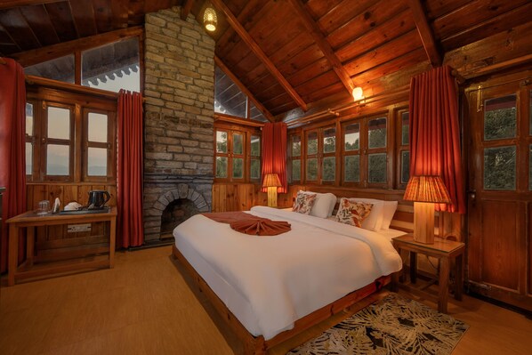 Studio Klasik, teras, pemandangan gunung | Wi-Fi gratis dan seprai linen