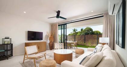 NEW LUX 2BR, Walk to Beach! Sky Pool Deck