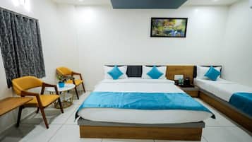 Deluxe Triple Room, City View