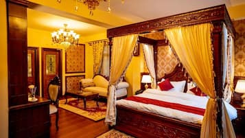 Royal Room | Free WiFi