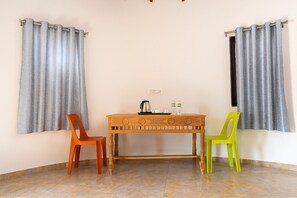 Exclusive Room | Living area - StayGuru The Heaven Resort (Bhachau)