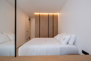 3 bedrooms, iron/ironing board, free WiFi, bed sheets - Vista by Del Sol Villa in Rhodes (C59X+J2R Ialisos, Greece)