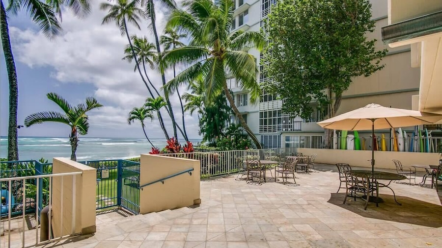 @ Marbella Lane - Breezy Studio@diamond Head Beach Hotel