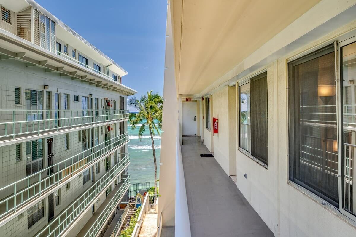 Apartment, Ocean View, Oceanfront (1 Bedroom) | Balcony view