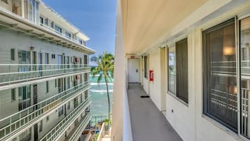 Apartment, Ocean View, Oceanfront (1 Bedroom) | Balcony view