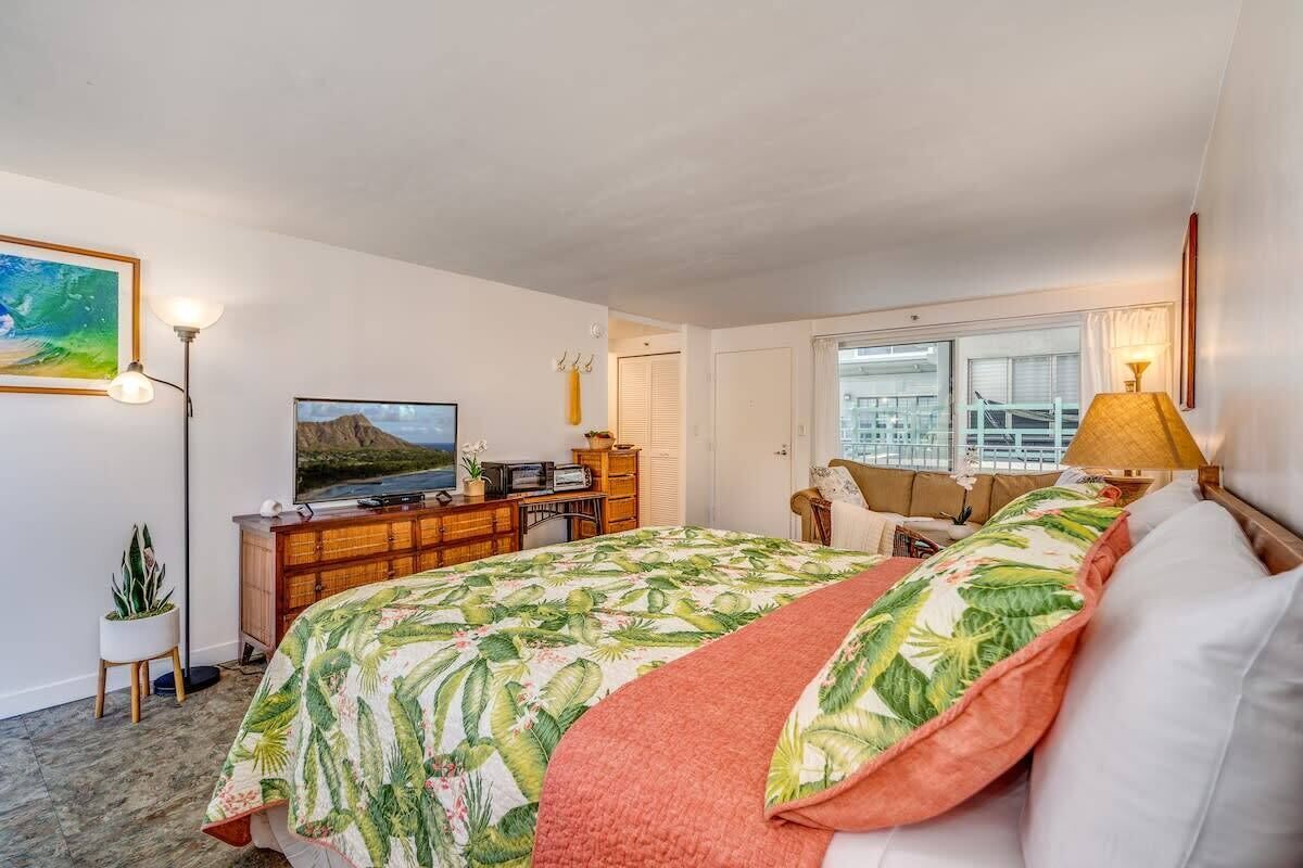 Apartamento (1 Bedroom) | 1 quarto, ferros/tábuas de passar roupa, roupa de cama