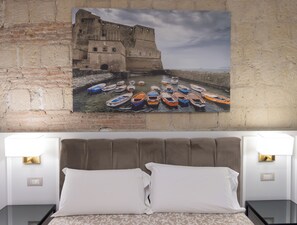 Superior Double Room, 1 King Bed, Non Smoking, Private Bathroom | In-room safe, desk, free WiFi - L'Infinito88 Charmant rooms (Naples)