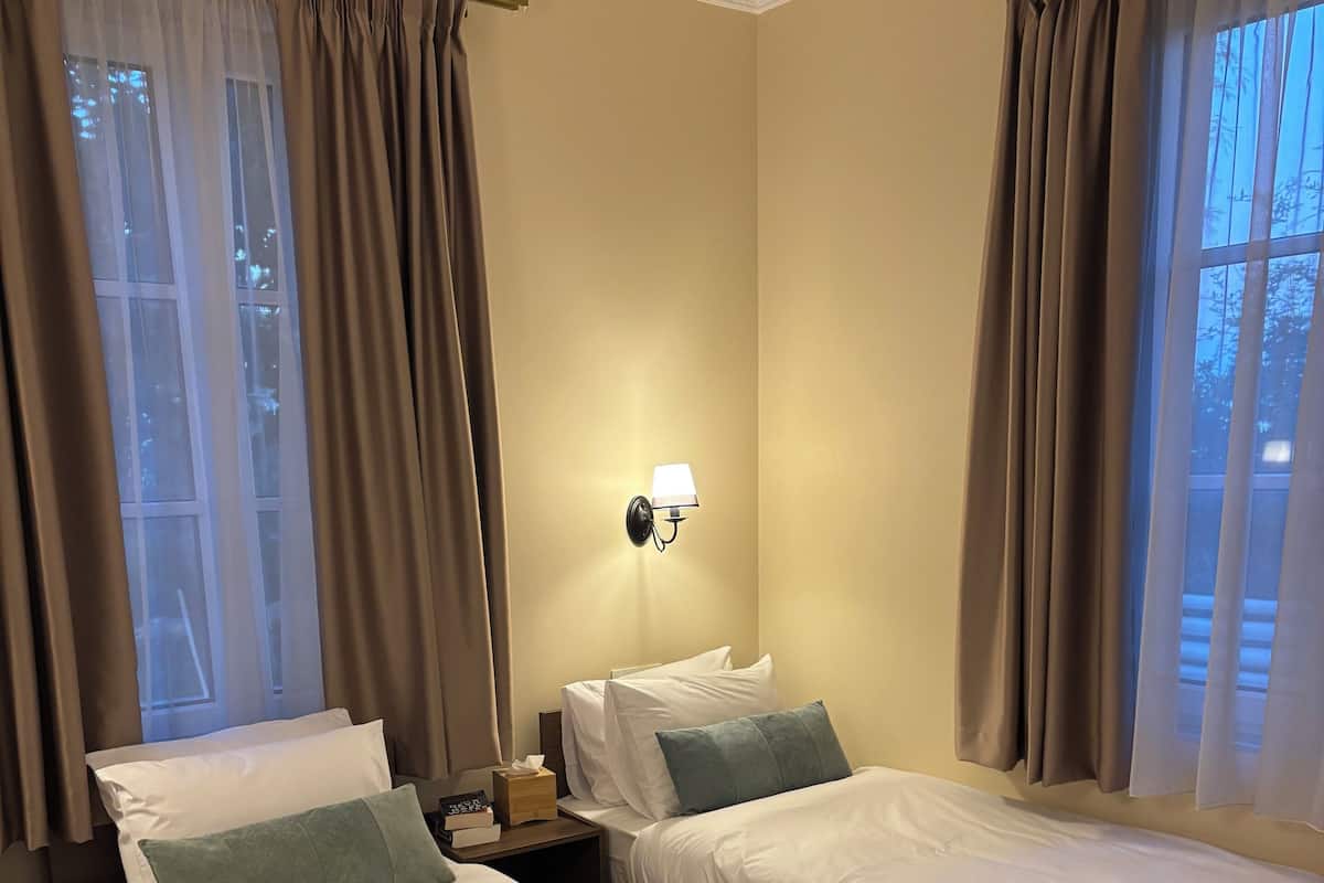 Comfort Twin Room | In-room safe, desk, laptop workspace, blackout curtains