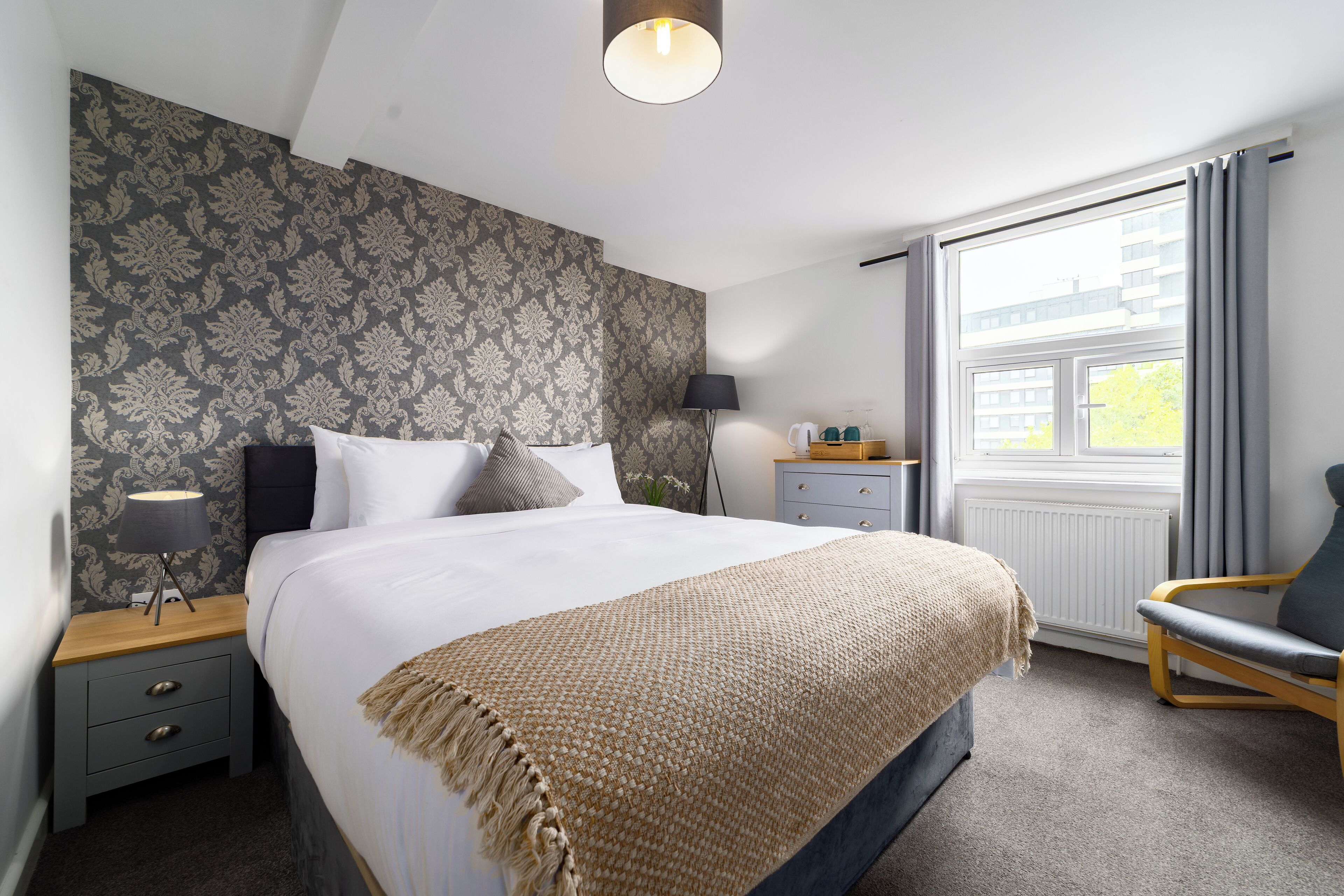 Luxury Double Room, 1 King Bed | Desk, laptop workspace, iron/ironing board, free WiFi