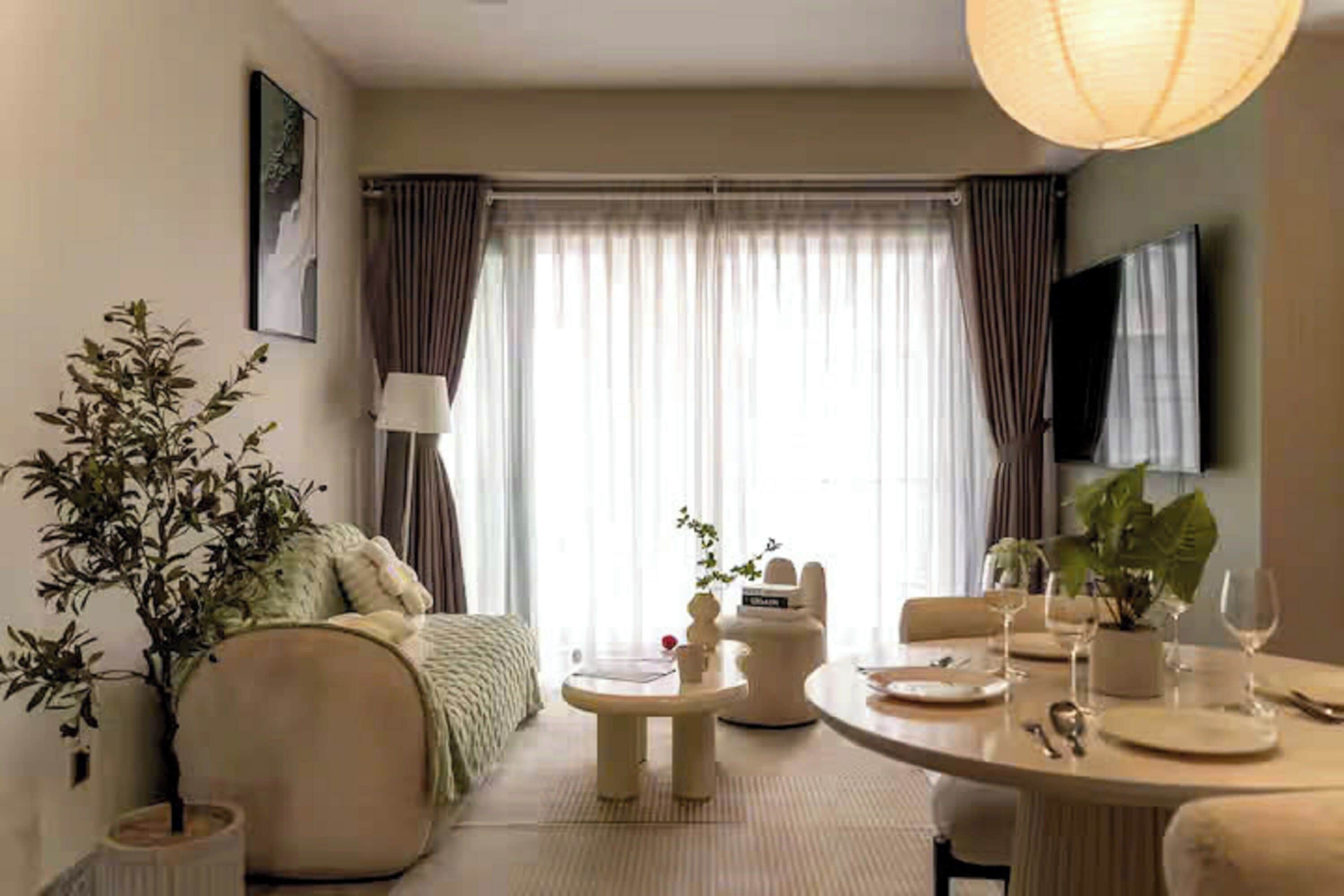 Presidential Suite, 2 Bedrooms, Club lounge access, City View | Egyptian cotton sheets, premium bedding, down duvets