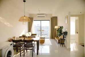 Svit Grand - 1 sovrum - tillgång till Club Lounge - utsikt mot staden | Utsikt från rummet