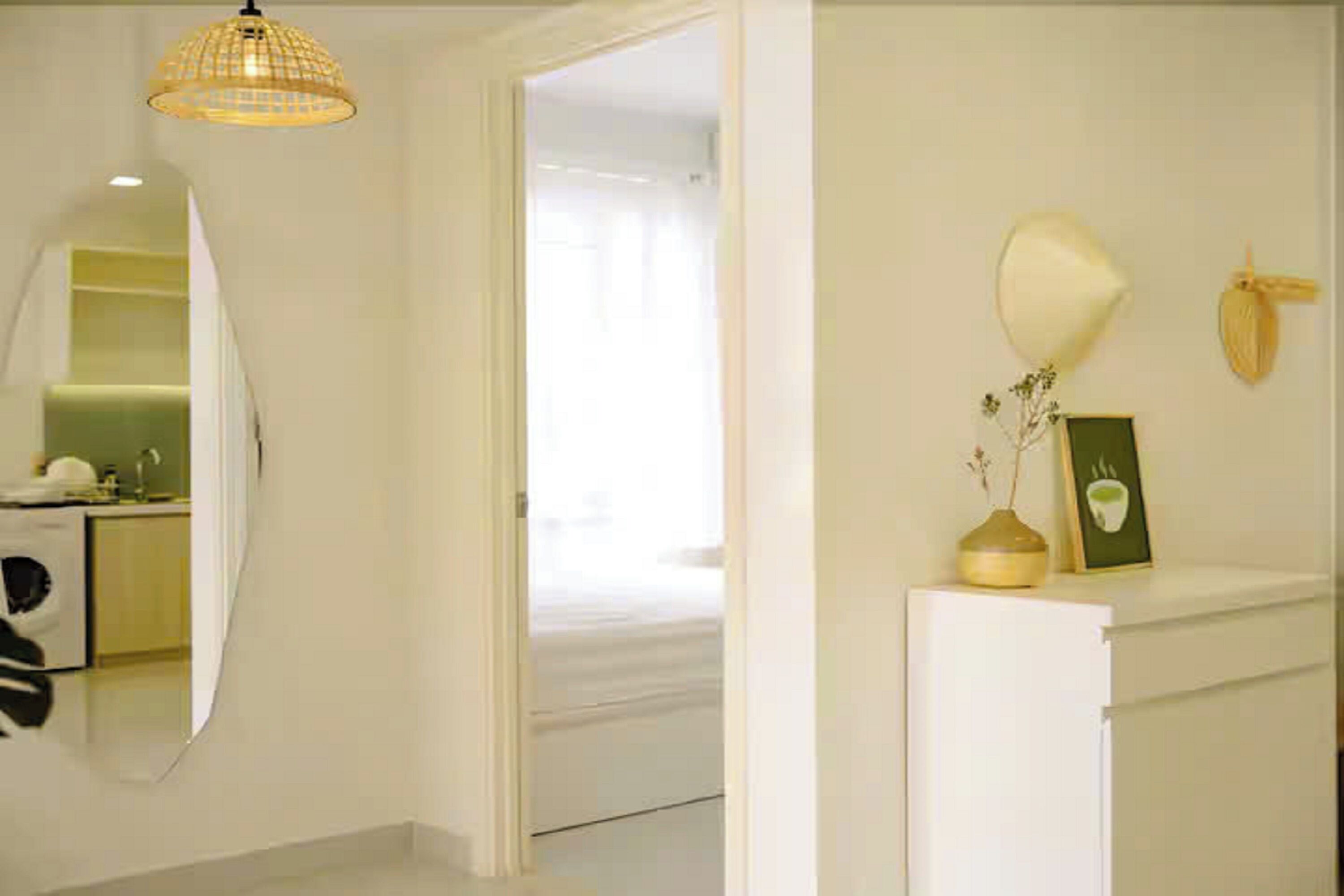 Grand Suite, 1 Bedroom, Club lounge access, City View | Egyptian cotton sheets, premium bedding, down duvets