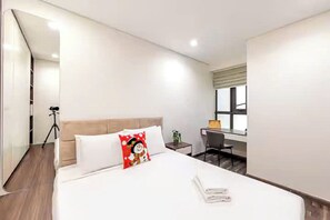 總統套房, 2 間臥室, 可使用俱樂部酒廊, 城市景觀 | 埃及棉床單、高級寢具、羽絨被、Select Comfort 床墊