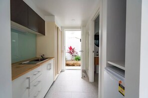 Interior - Bay View Breeze - Lorne (Lorne)