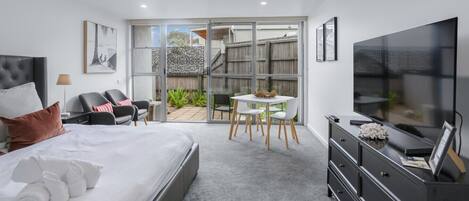 1 makuuhuone, silitysrauta/-lauta, Wi-Fi