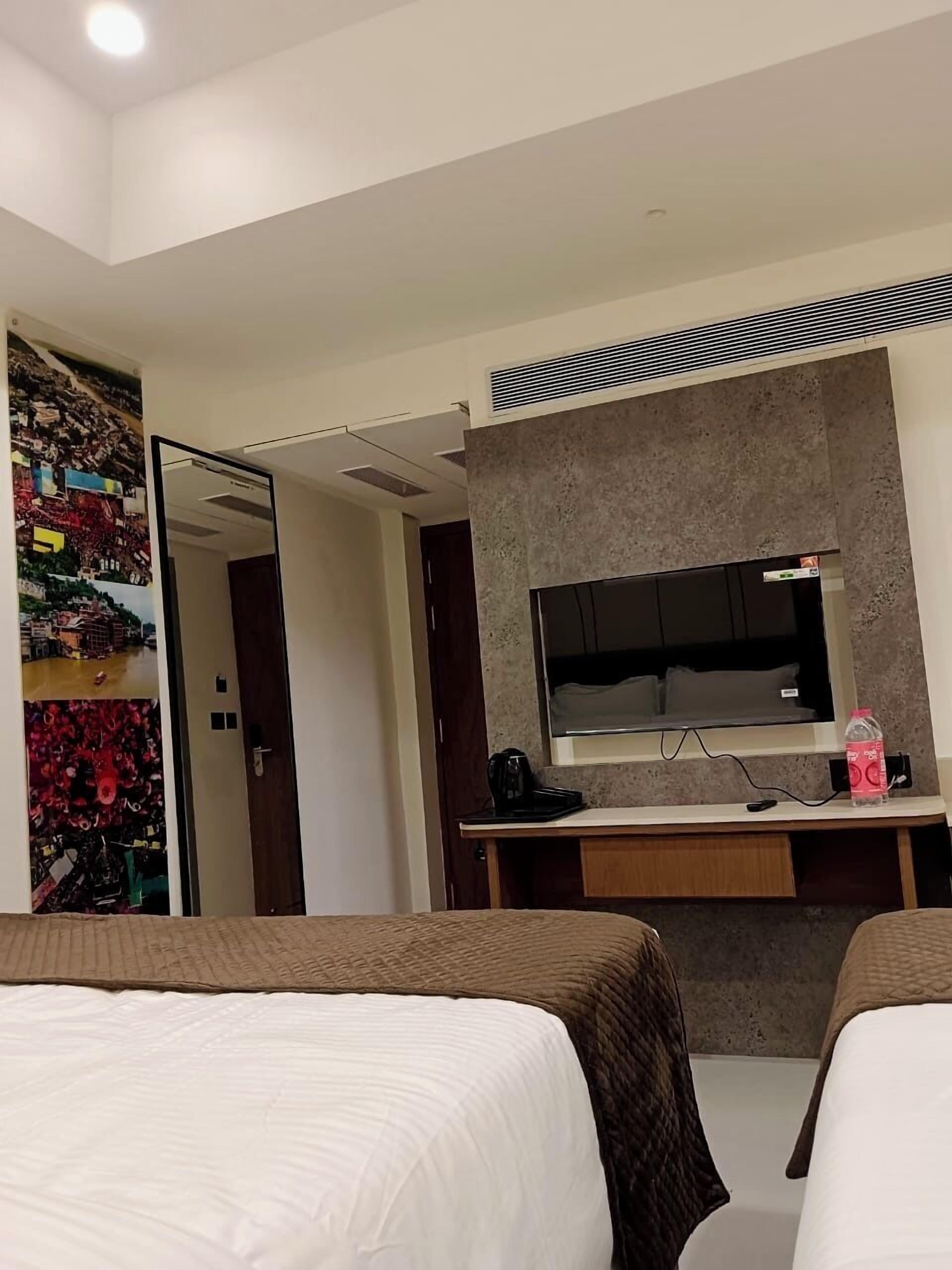 In-room safe, desk, laptop workspace, blackout curtains