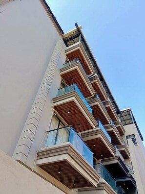 Front of property - Namami Retreat (Omkareshwar)