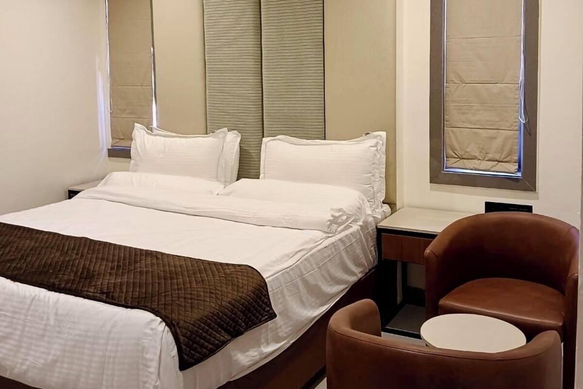 Club Room