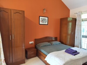 Room - Villa Neesham Grande (Benaulim)