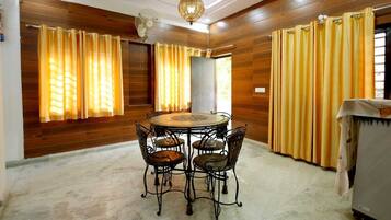 Daily continental breakfast (INR 200 per person)