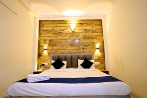 Deluxe Double Room, City View