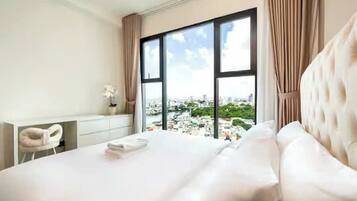 Family Suite, 3 Bedrooms, Club lounge access, City View | Egyptian cotton sheets, premium bedding, down duvets