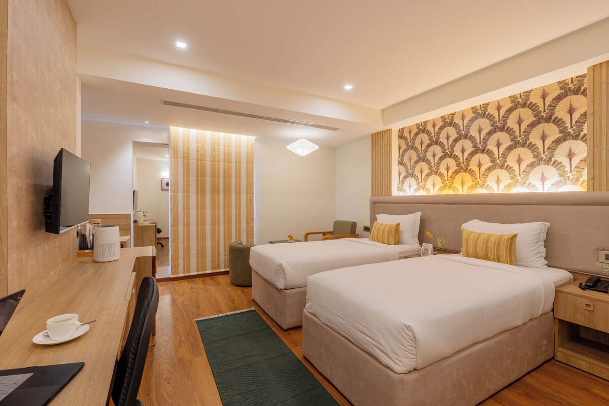 Superior Twin Room | Desk, laptop workspace, WiFi (free)
