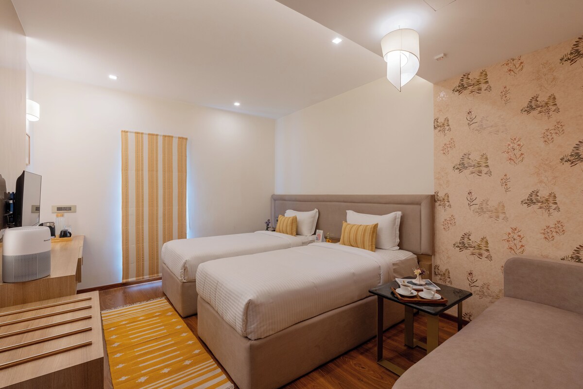 Standard Twin Room | Desk, laptop workspace, WiFi (free)