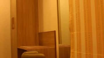 Standard Double Room, City View | Bahagian luar