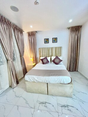 Free WiFi - Tamara Court (Lagos)