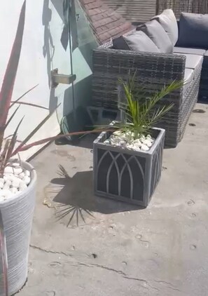 Shared Dormitory, 1 Bedroom, Smoking, Balcony | Terrace/patio - Room-cosy Beach Getaway on Edge of South (Brighton)