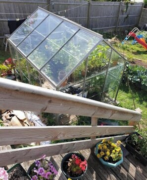 Shared Dormitory, 1 Bedroom, Smoking, Balcony | Property grounds - Room-cosy Beach Getaway on Edge of South (Brighton)