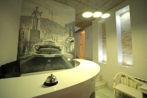 Reception - HOTEL NICOLO (Tbilisi)