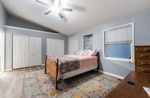 2 habitaciones, tabla de planchar con plancha y wifi gratis 