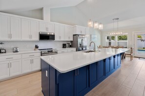 Fridge, microwave, oven, stovetop - Laguna Breeze | Beachfront Getaway (Panama City Beach)