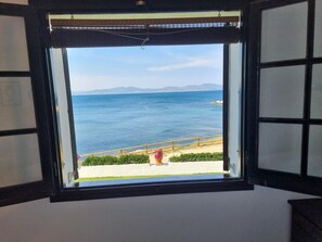 Interior - Cozy apartment with private terrace and communal pool in L'Escala (L'Escala)