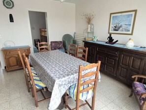 Dining - Quiet house in Stella-plage for 5 with garden (Cucq-Stella Plage)
