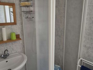 Bathroom - Quiet house in Stella-plage for 5 with garden (Cucq-Stella Plage)
