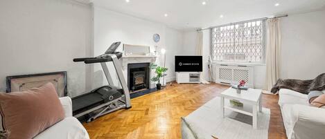 تلفزيون، مكتب