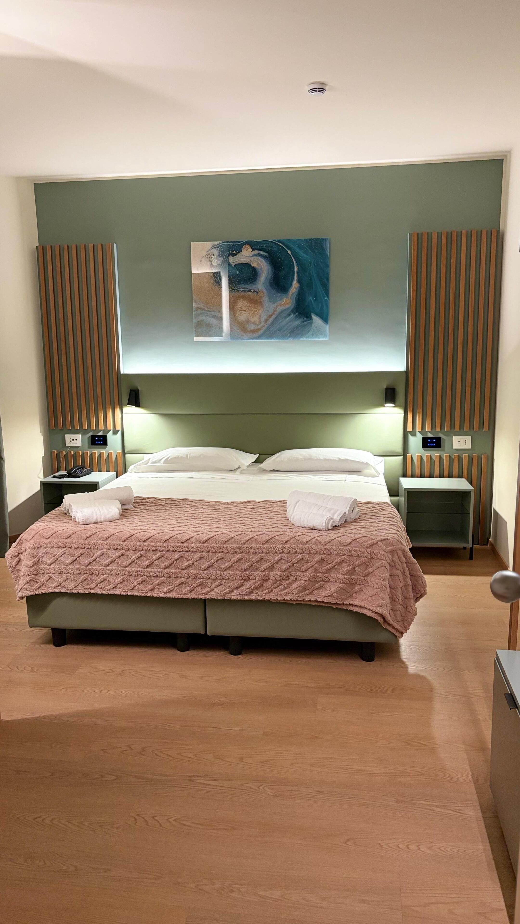 In-room safe, desk, blackout curtains, soundproofing