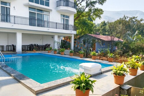 Hemgiri -6BHK Pool Garden Villa Girivan Mulshi near Pune Mumabi