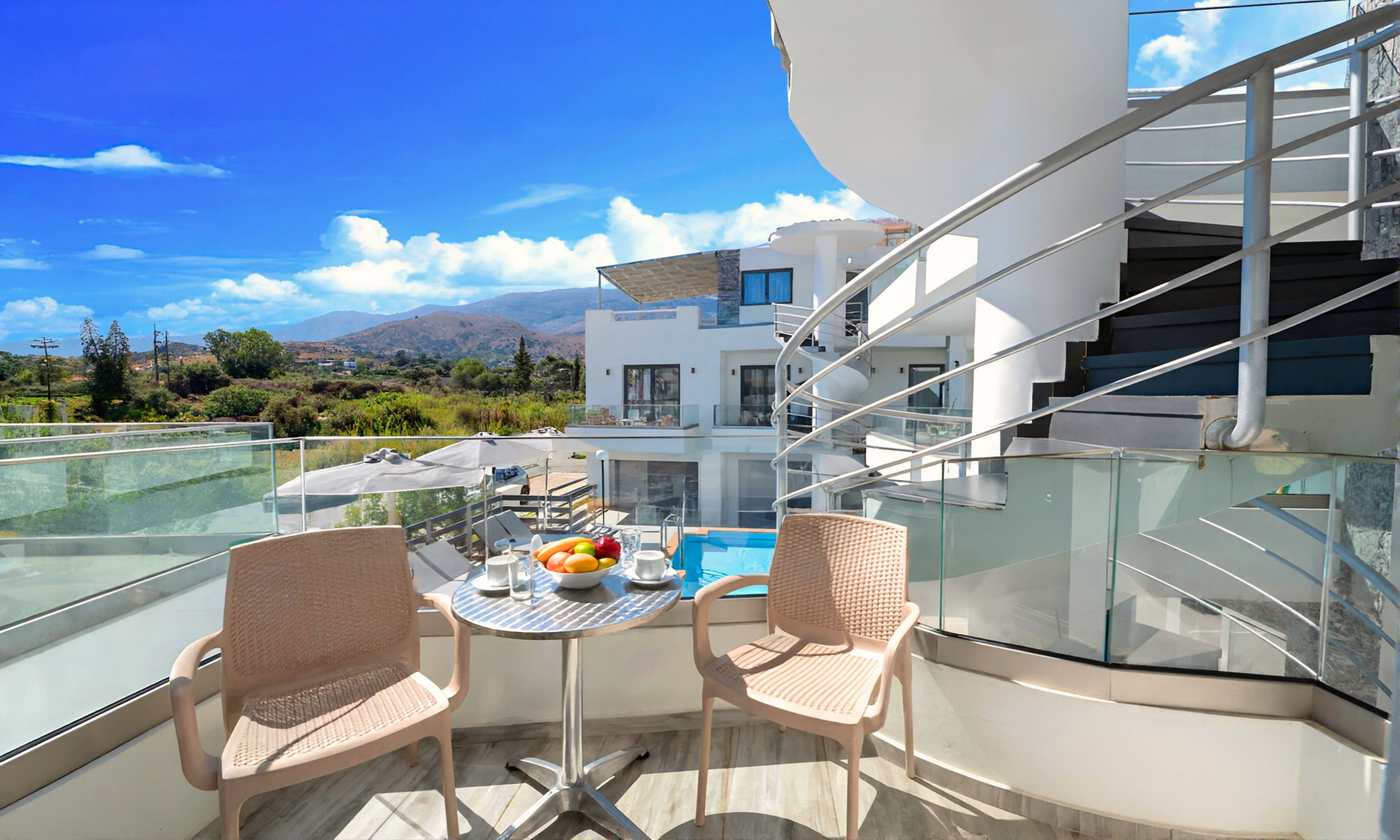 舒适套房, 泳池景观 | 客房景观