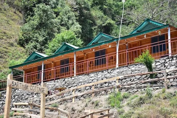 Front of property - Sarthak Cottage (Chakrata)