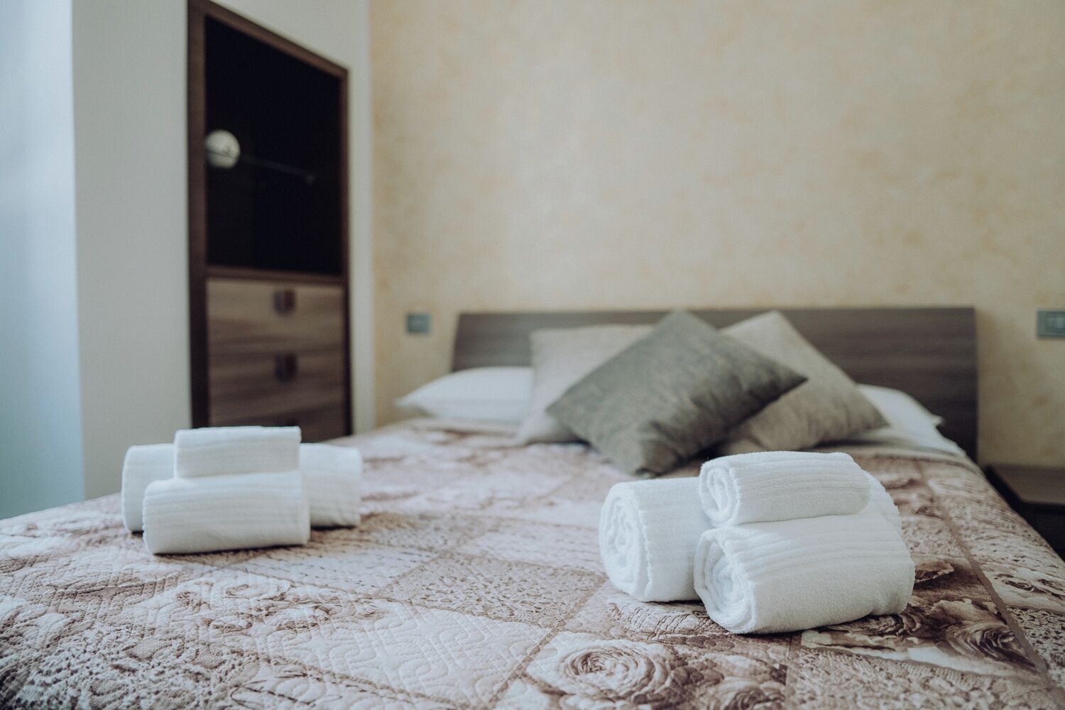 2 Schlafzimmer, Bügeleisen/Bügelbrett, Internetzugang, Bettwäsche