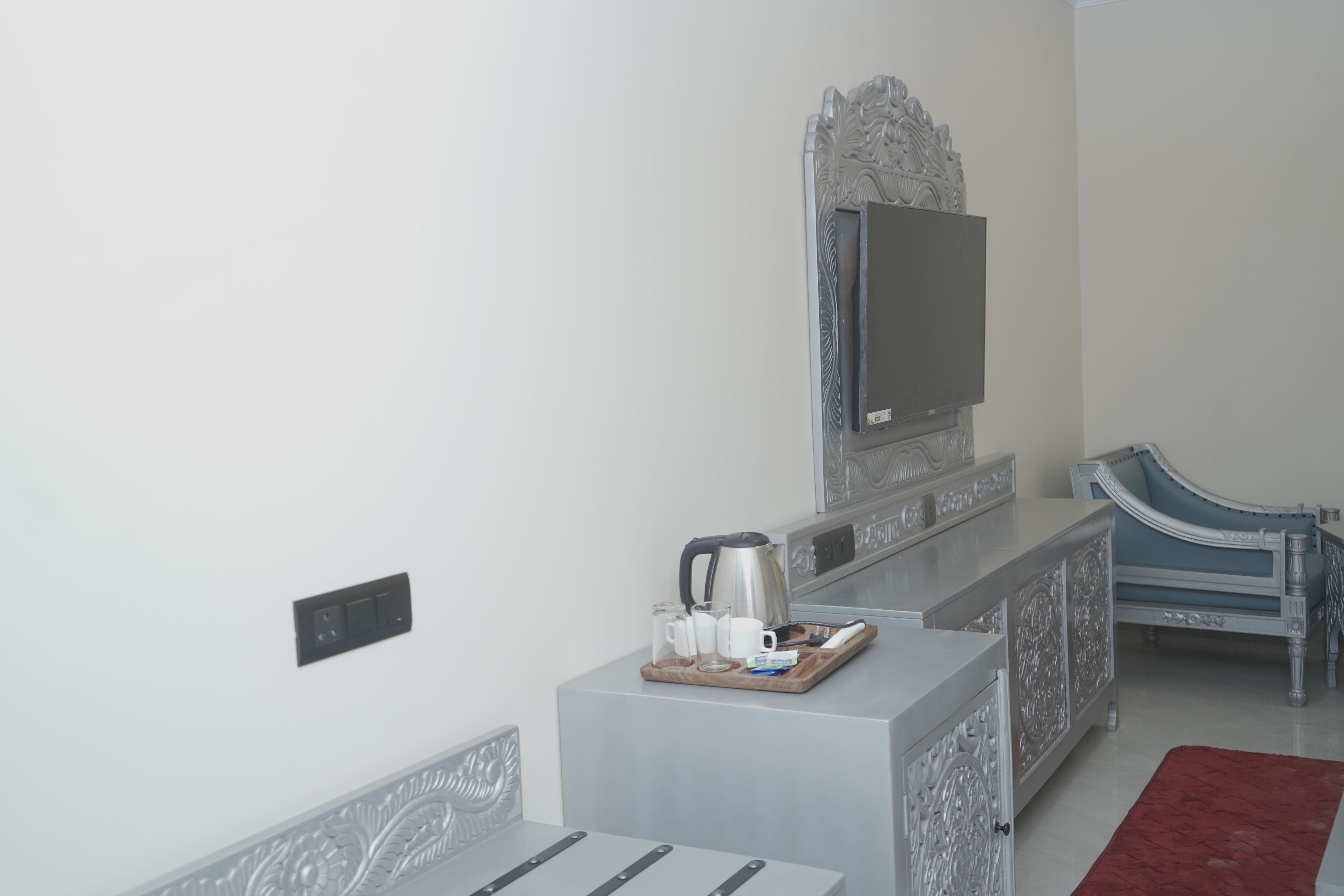 Espacio para trabajar con laptop y wifi gratis 