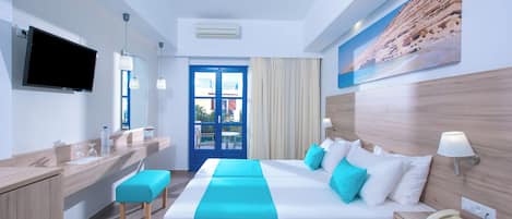 Junior Suite, Balcony, Mountain View