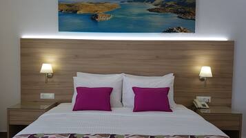 Bureau, espace de travail pour ordinateur portable